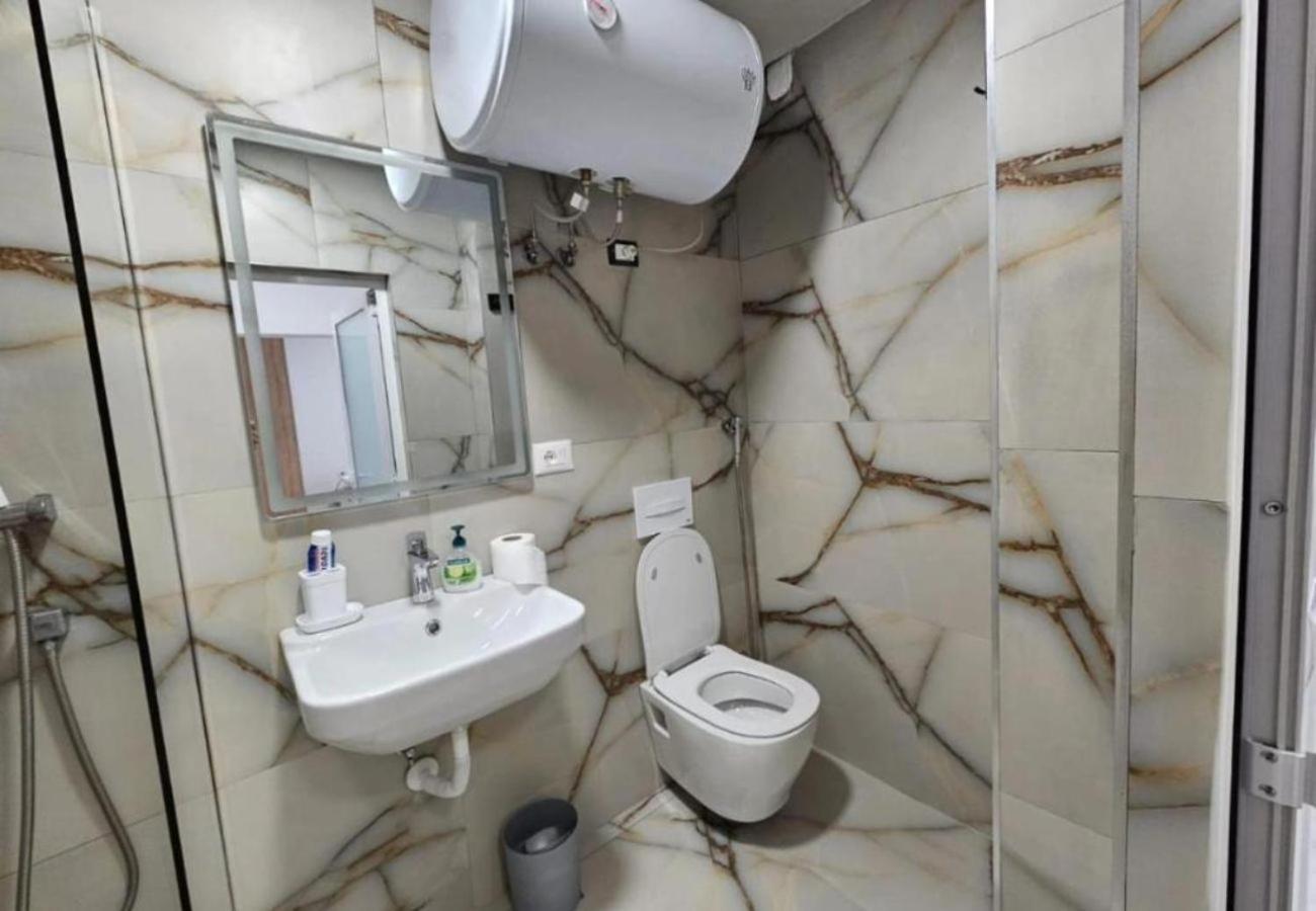 Kalpazo Myslym Shyri Tirana Apartman Kültér fotó