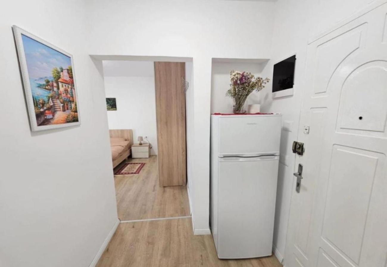 Kalpazo Myslym Shyri Tirana Apartman Kültér fotó
