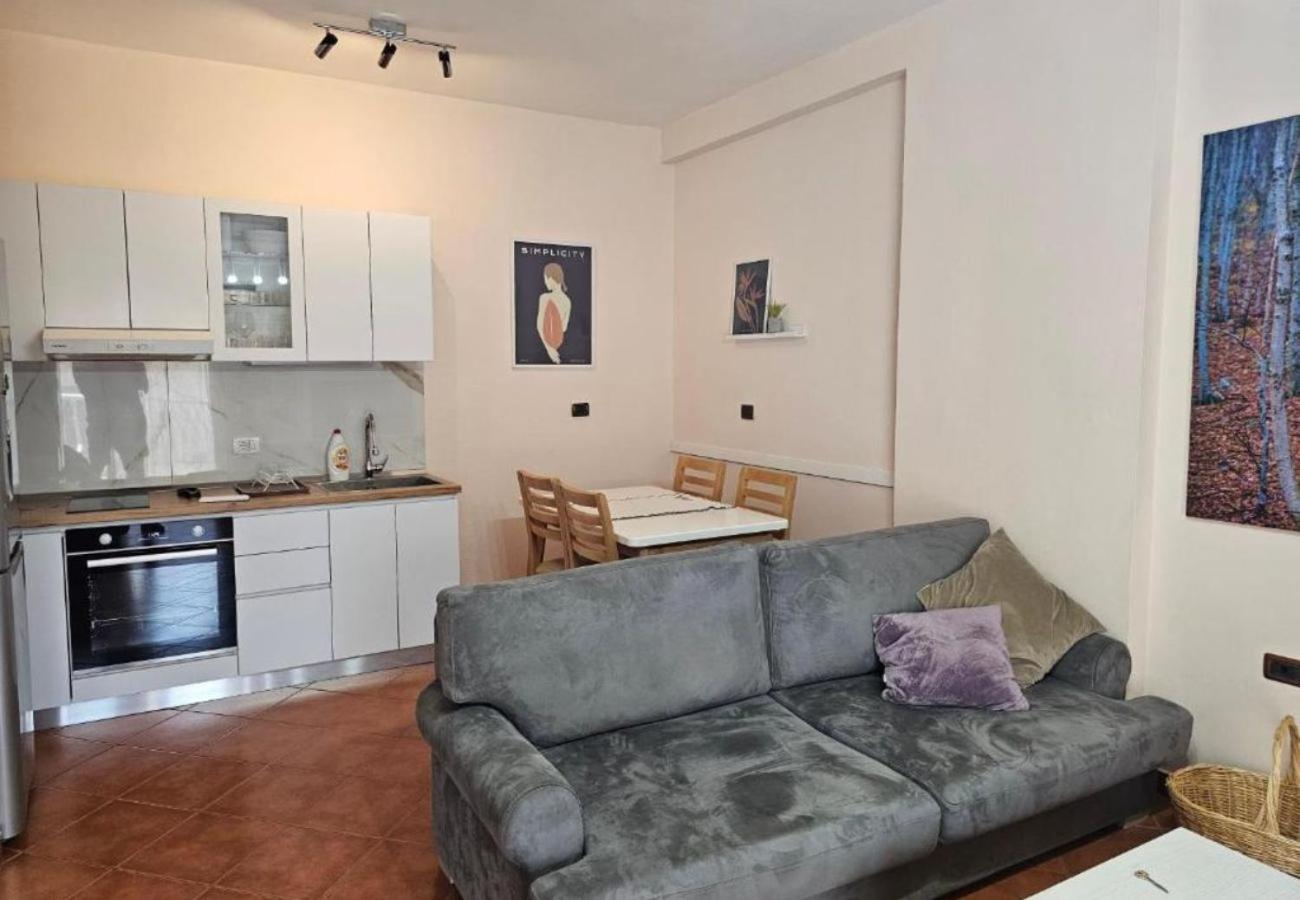 Kalpazo Myslym Shyri Tirana Apartman Kültér fotó