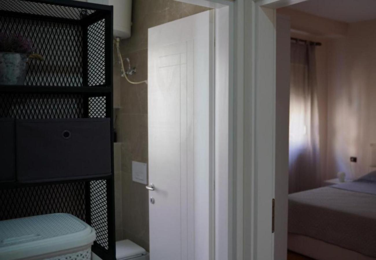 Kalpazo Myslym Shyri Tirana Apartman Kültér fotó